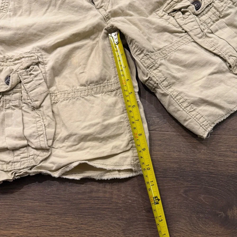 Vintage Y2K American Eagle Men's 28 Khaki Ripstop Cargo Shorts Baggy Skater